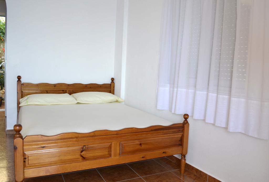 Villa Panorma Qeparo Bagian luar foto